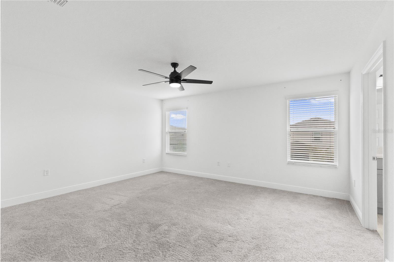7421 NOTCHED PINE BND — photo 31