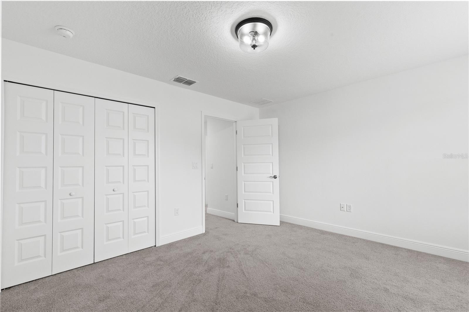 7421 NOTCHED PINE BND — photo 47