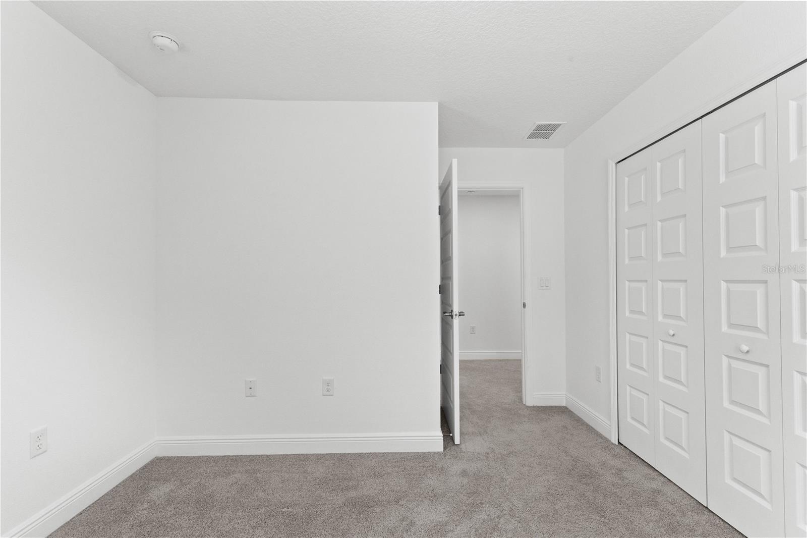 7421 NOTCHED PINE BND — photo 40