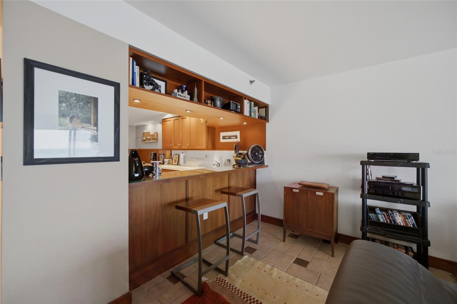 2 ADALIA AVE #1004 — photo 10