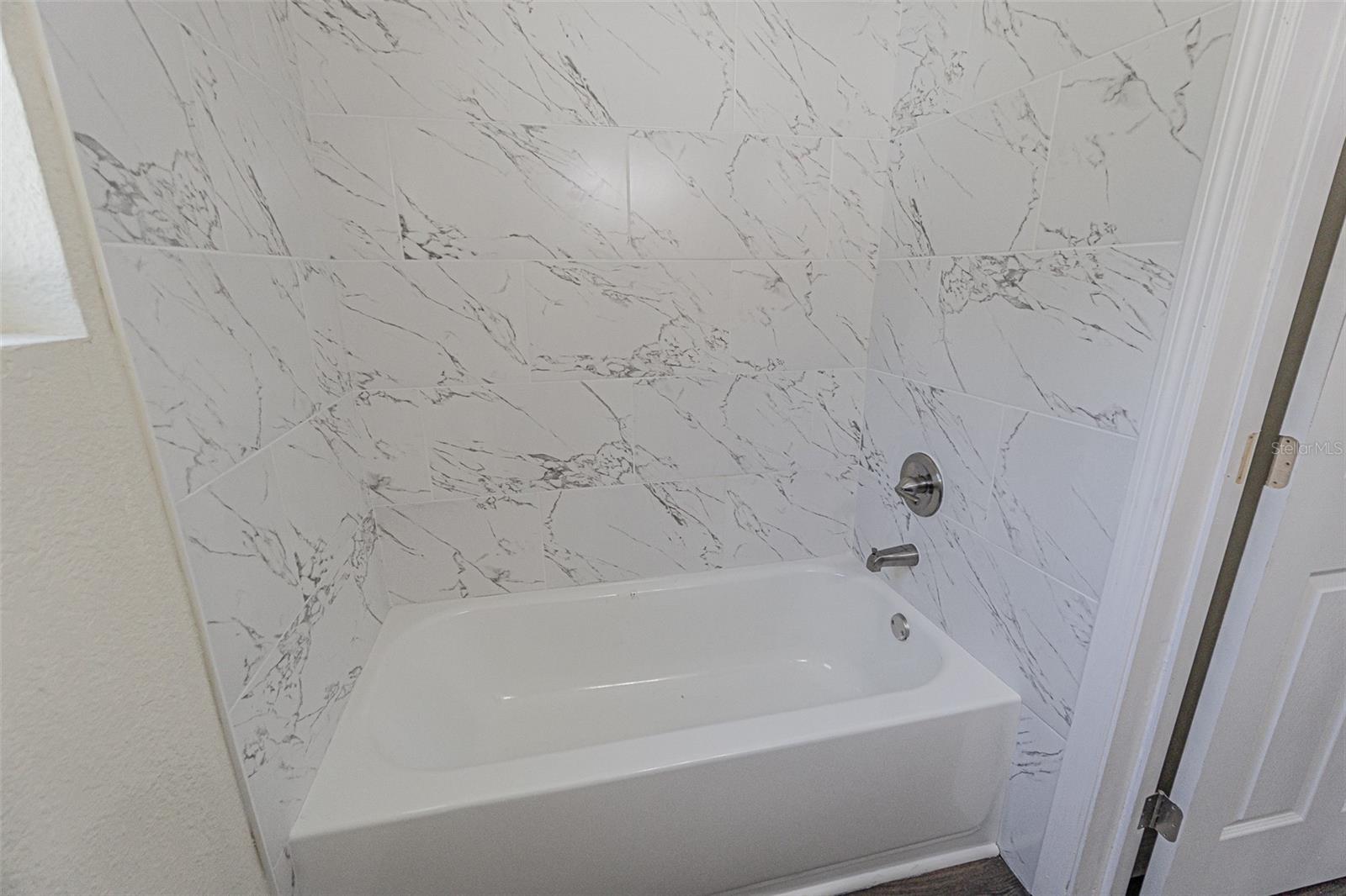 505 E VIRGINIA AVE — photo 20