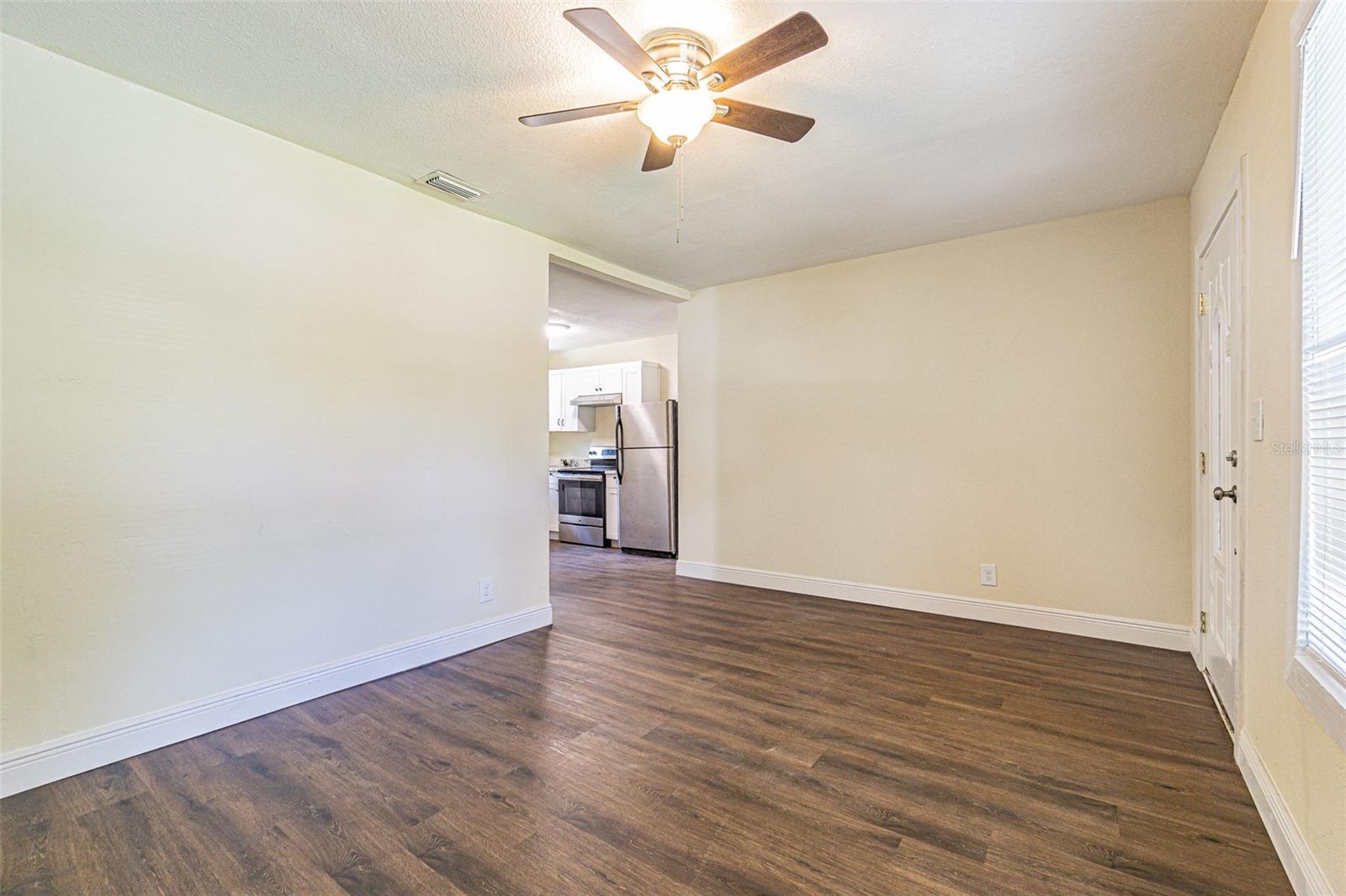 505 E VIRGINIA AVE — photo 4
