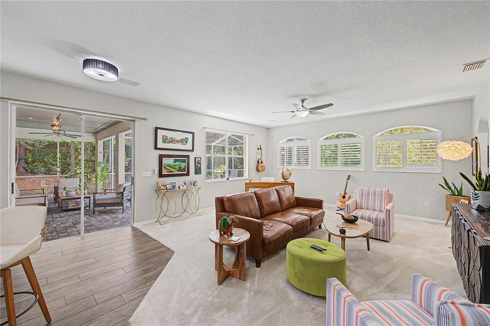 9402 HUNTERS POND DR — photo 14