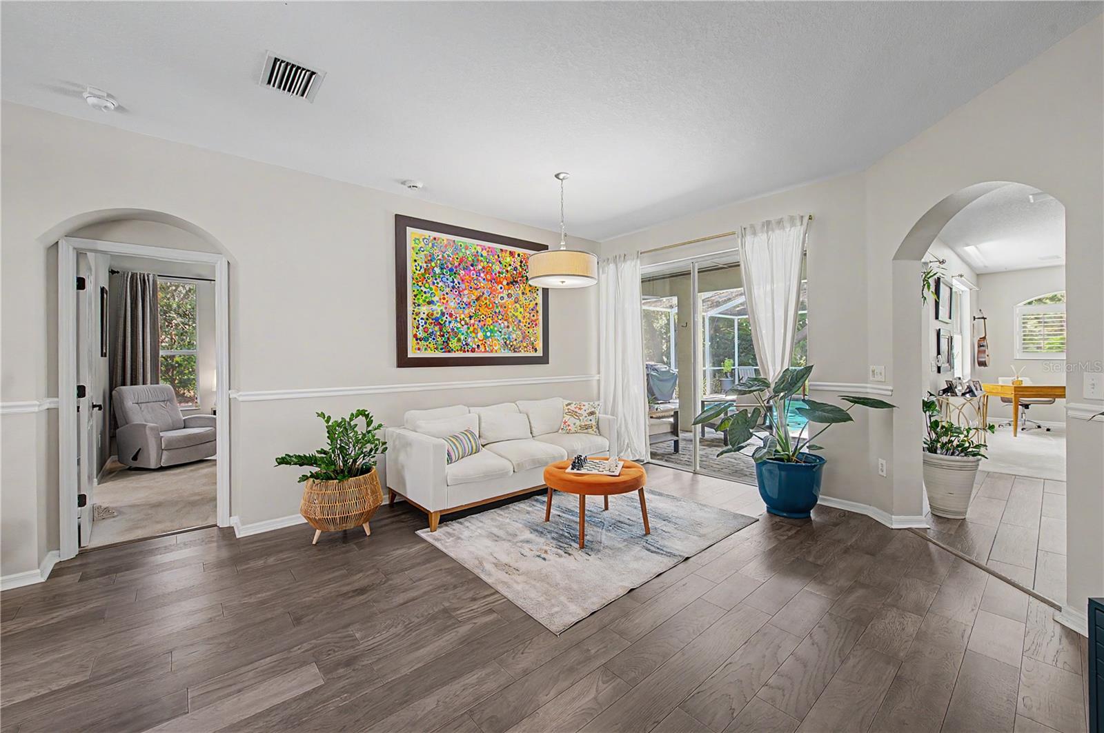 9402 HUNTERS POND DR — photo 5