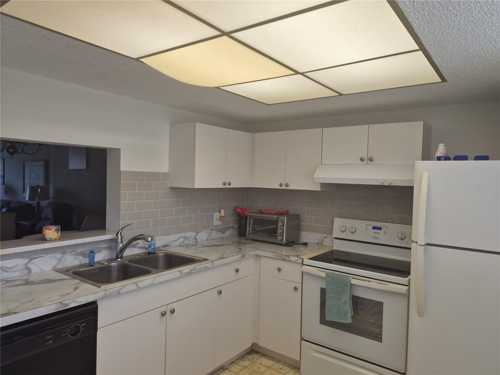 970 VIRGINIA ST #103 — photo 7