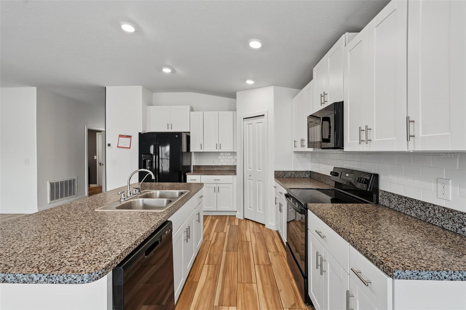 6317 SPIDER LILY WAY — photo 10