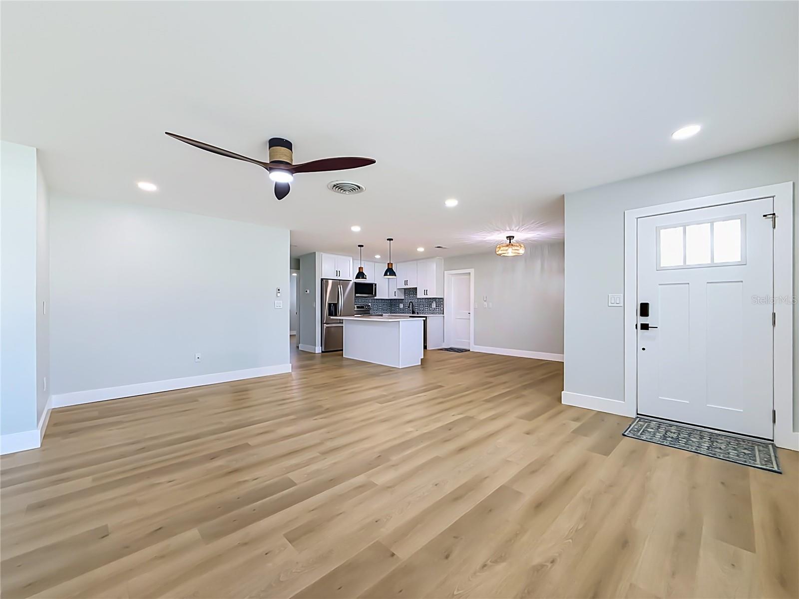 3602 CASABLANCA AVE — photo 13