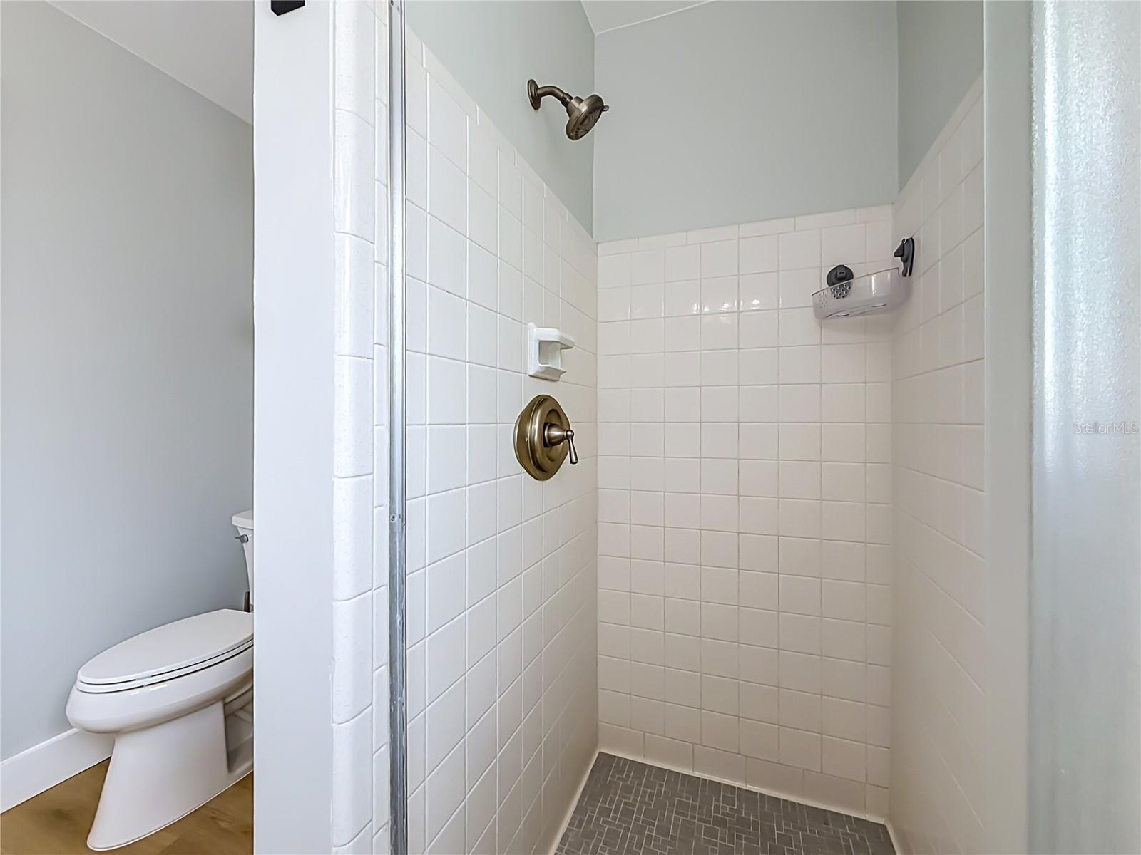 3602 CASABLANCA AVE — photo 42