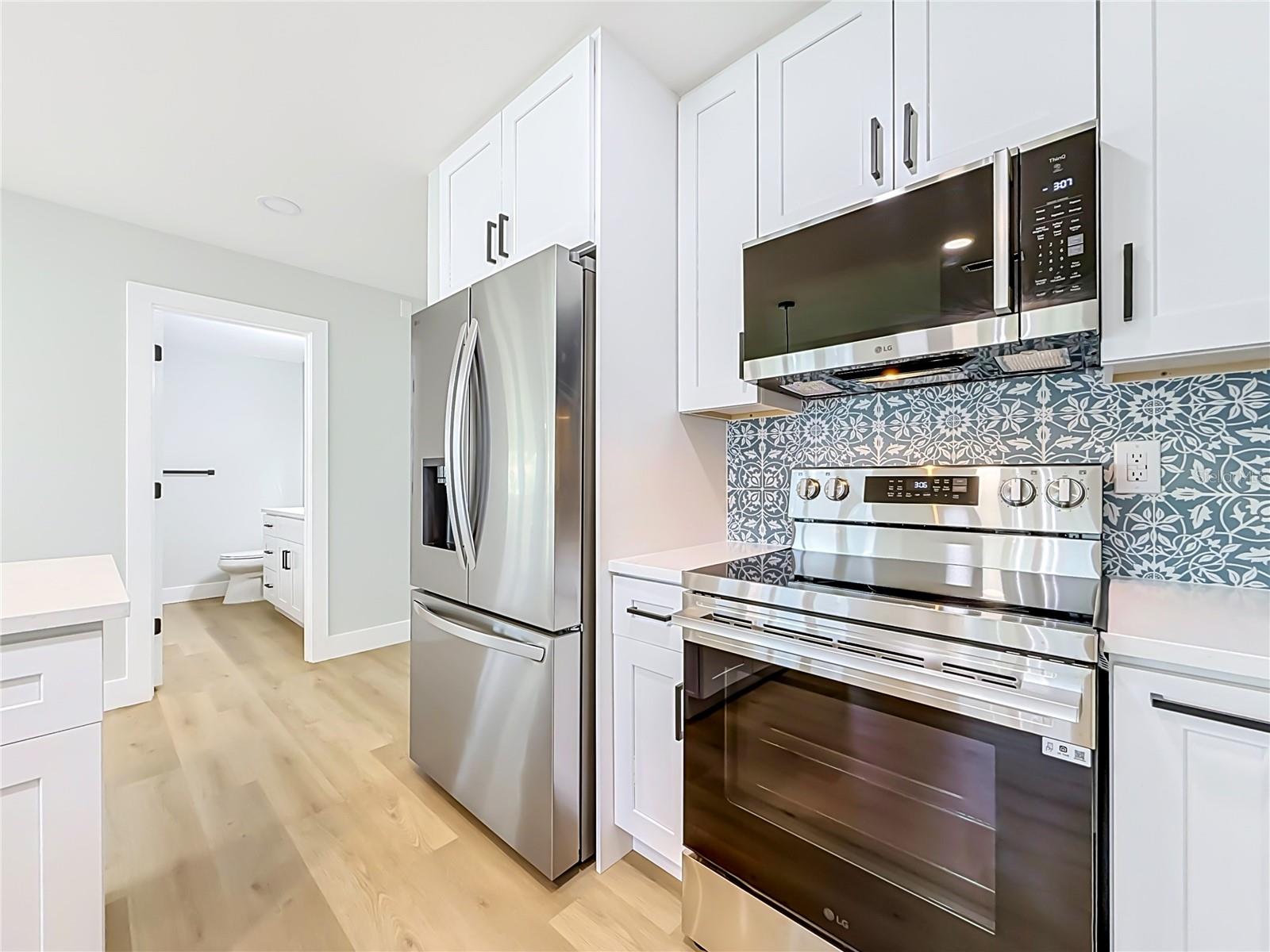 3602 CASABLANCA AVE — photo 19