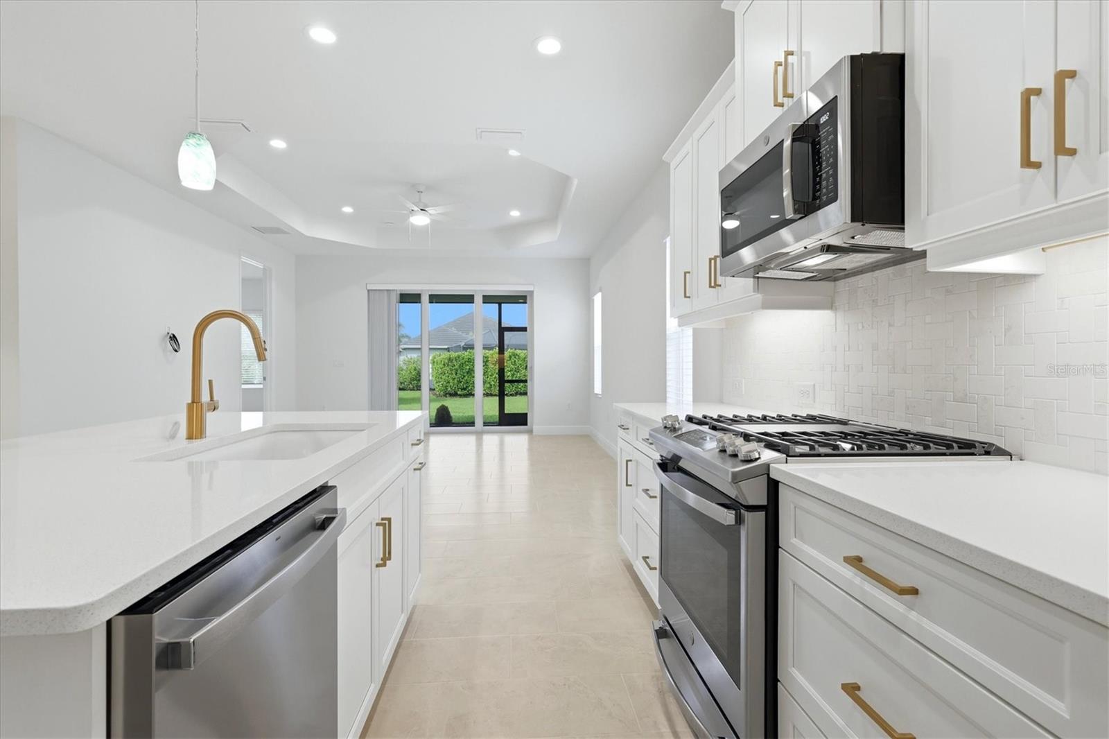 2605 STAR APPLE WAY — photo 4