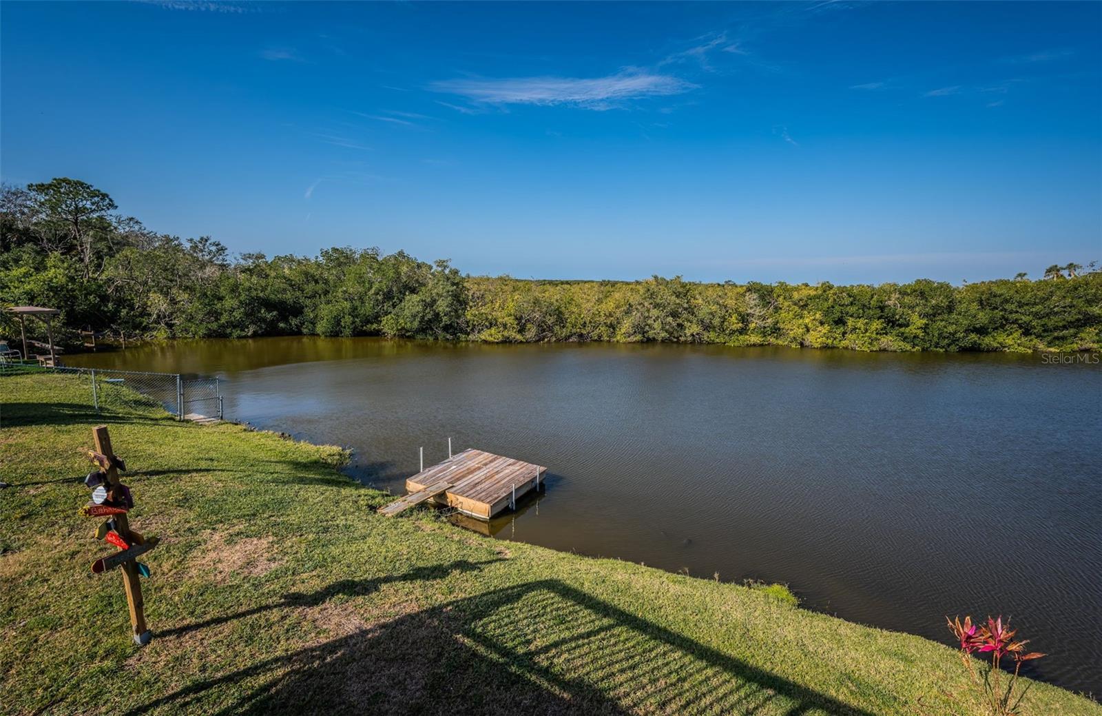3627 GRAYTON DR — photo 54