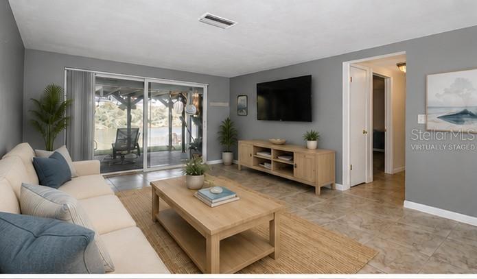 3627 GRAYTON DR — photo 15