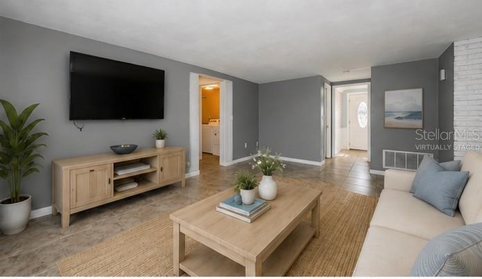 3627 GRAYTON DR — photo 14