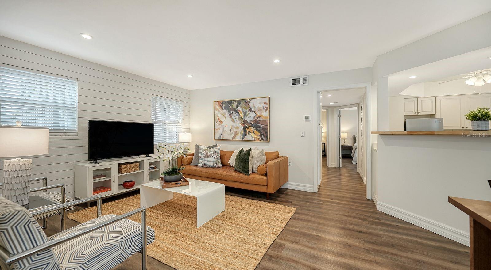 5610 AVENIDA DEL MARE — photo 3