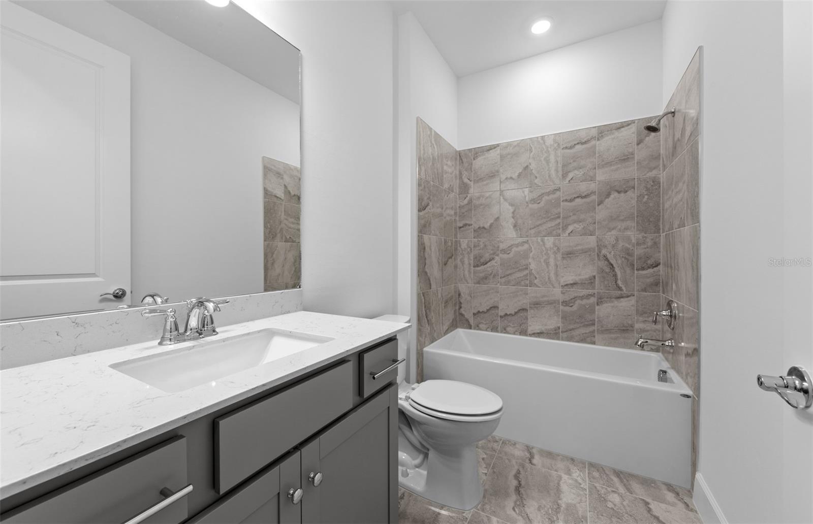 16335 LILLY ELAINE WAY — photo 9