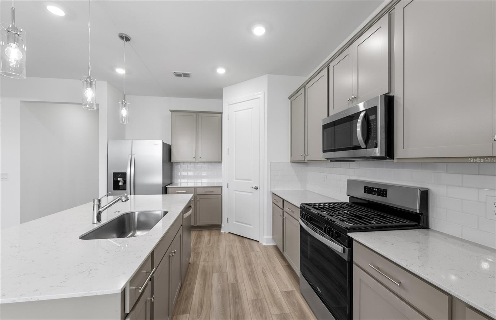16335 LILLY ELAINE WAY — photo 19