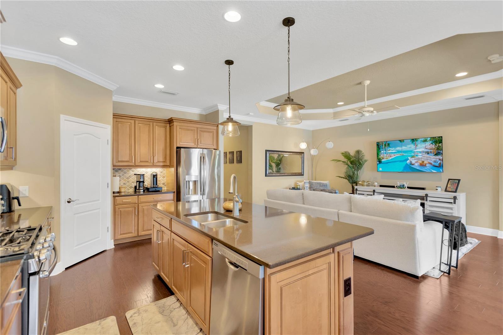 6420 SEASOUND DR — photo 11