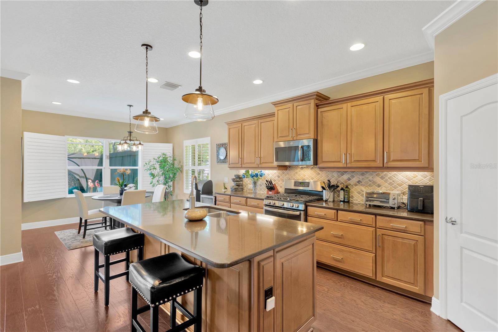 6420 SEASOUND DR — photo 9