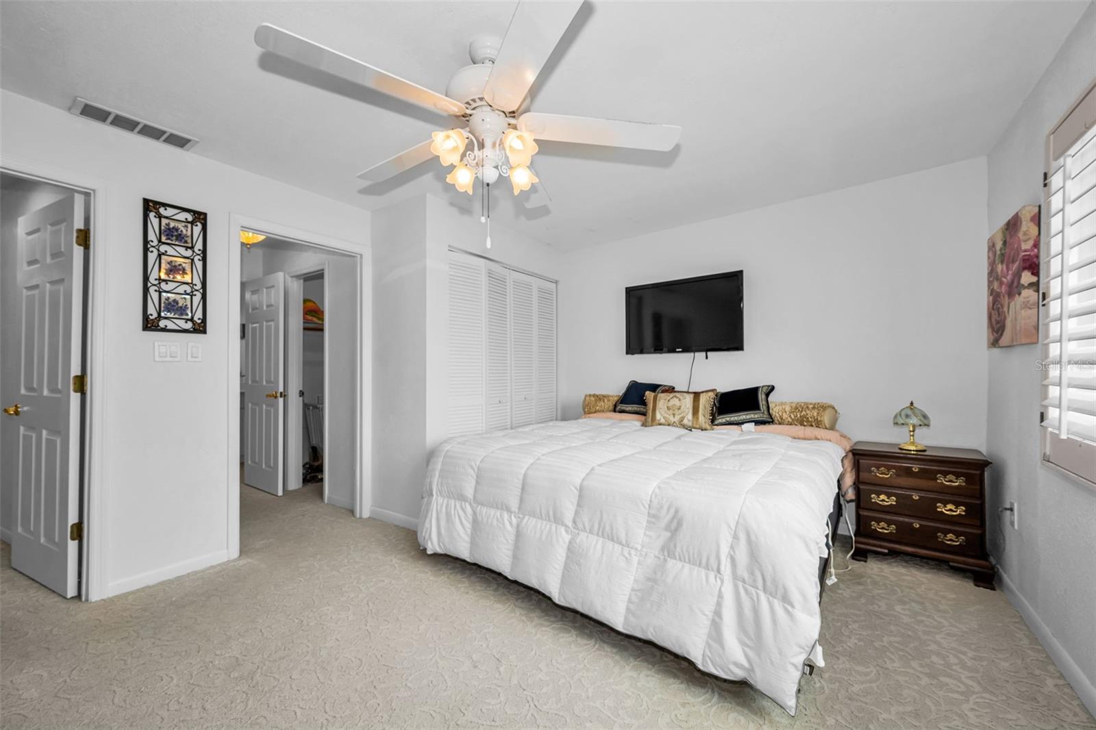 433 S PAULA DR #32 — photo 46