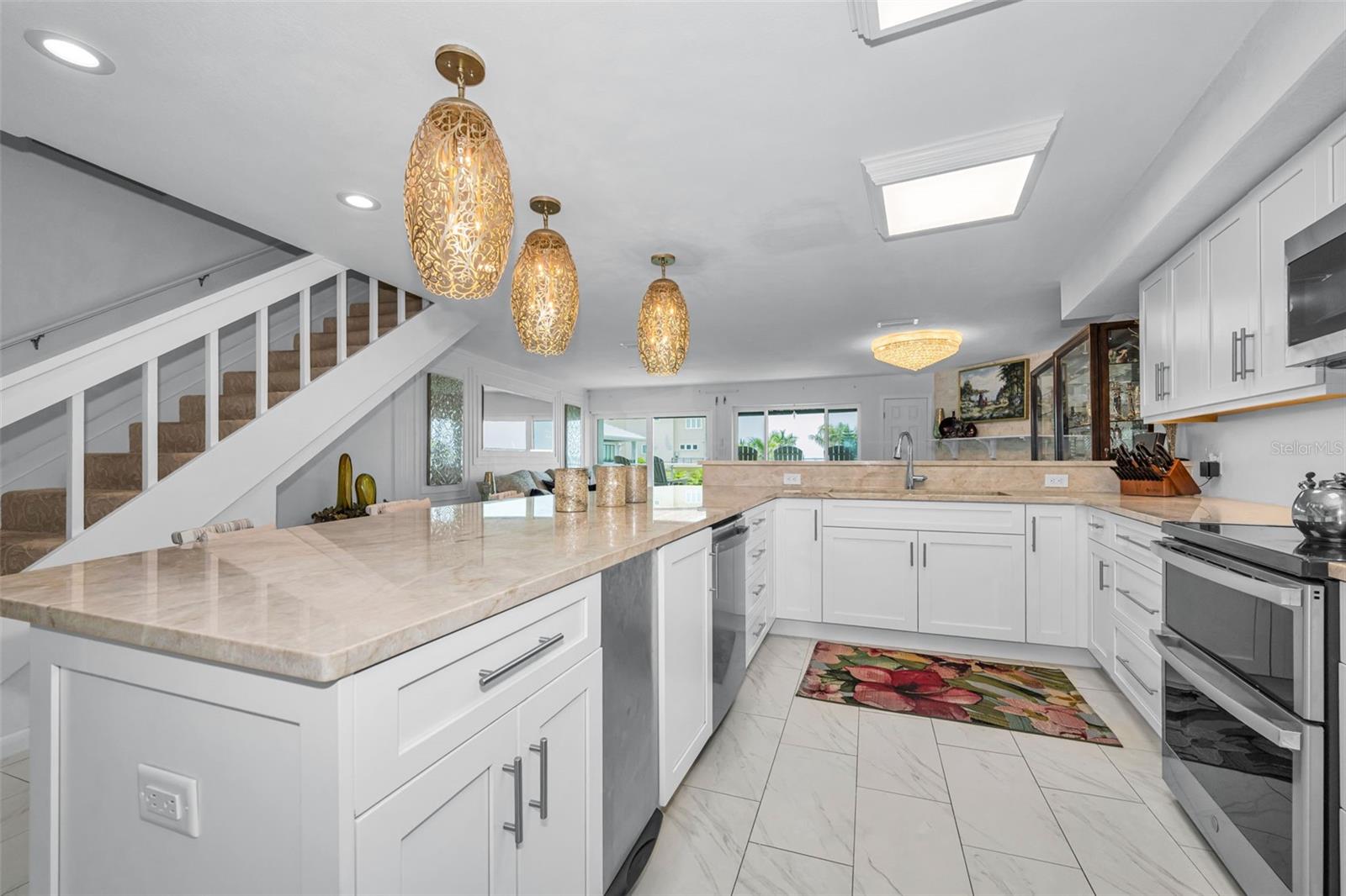 433 S PAULA DR #32 — photo 33
