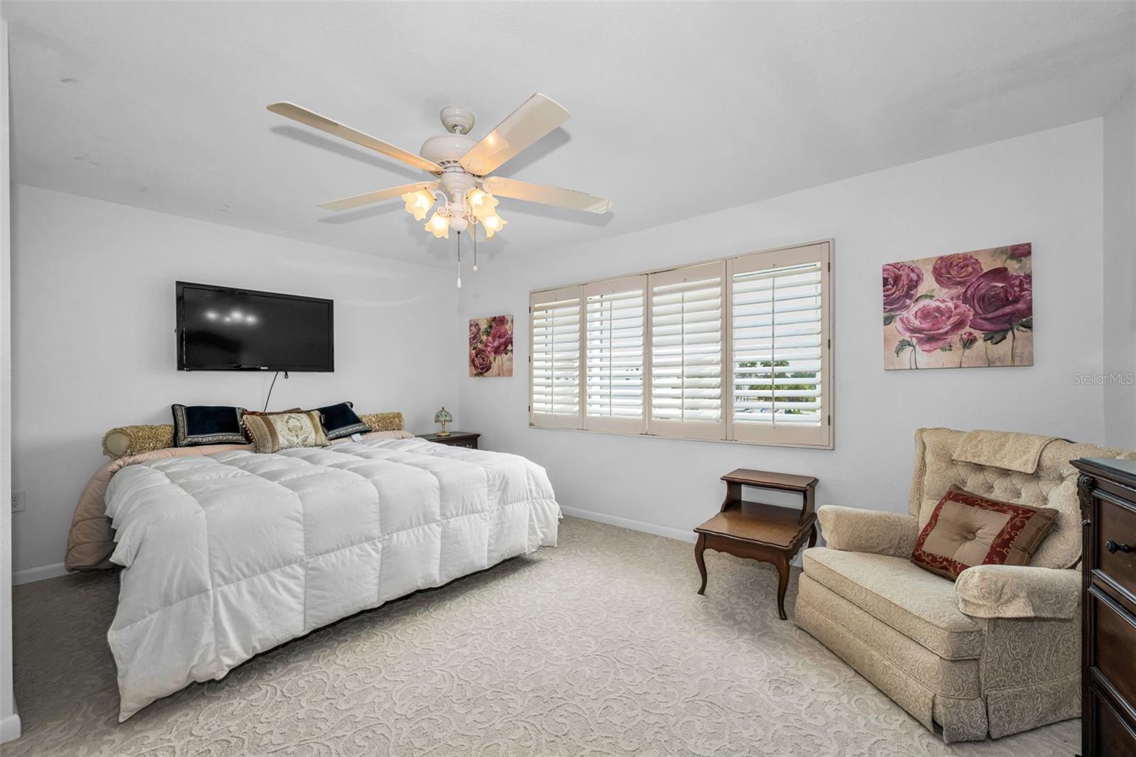 433 S PAULA DR #32 — photo 45