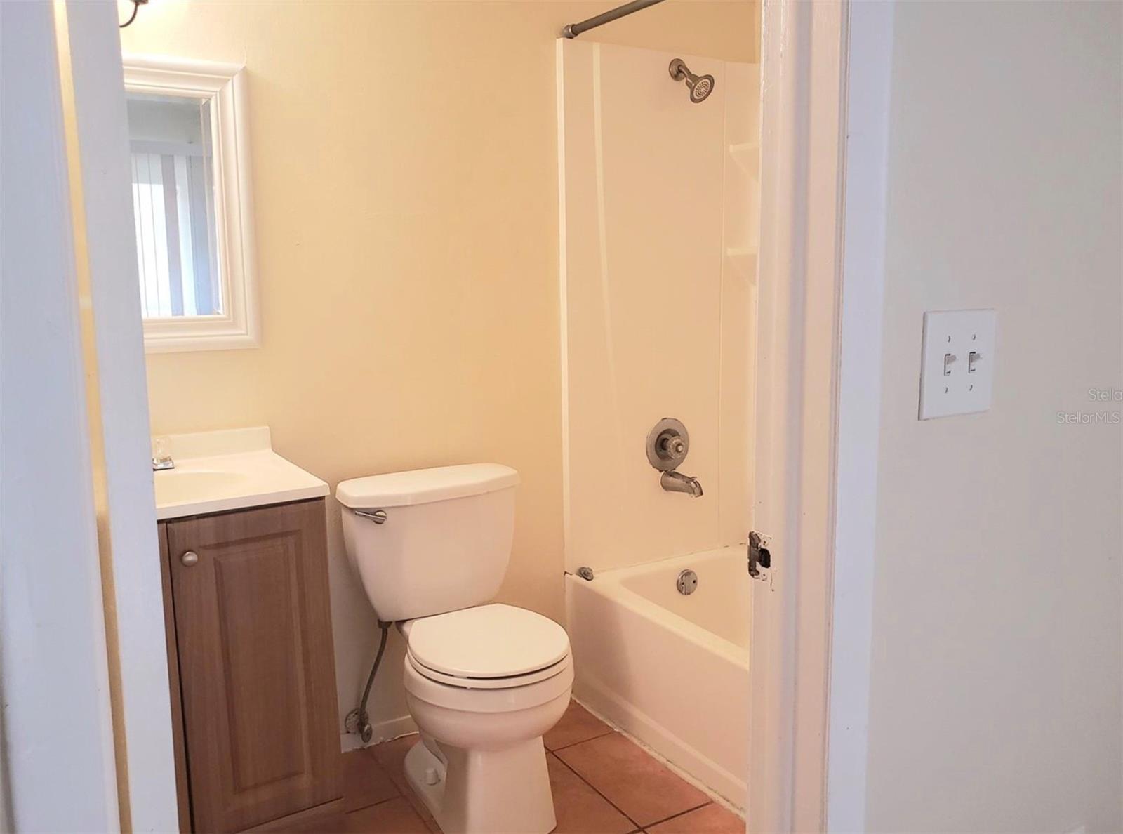 7100 WATERSIDE DR — photo 9