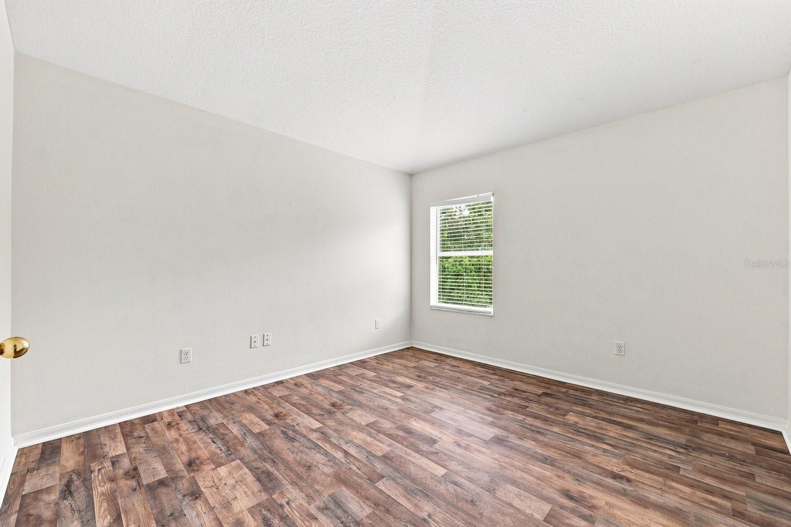 1717 MOSAIC FOREST DR — photo 24