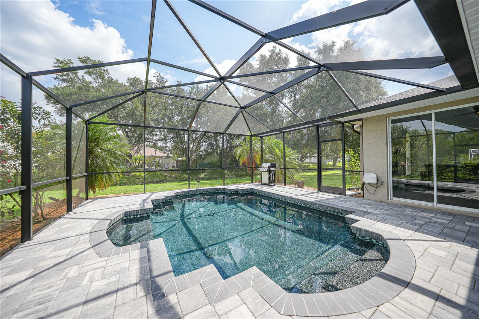 2880 VOGLER LN — photo 34
