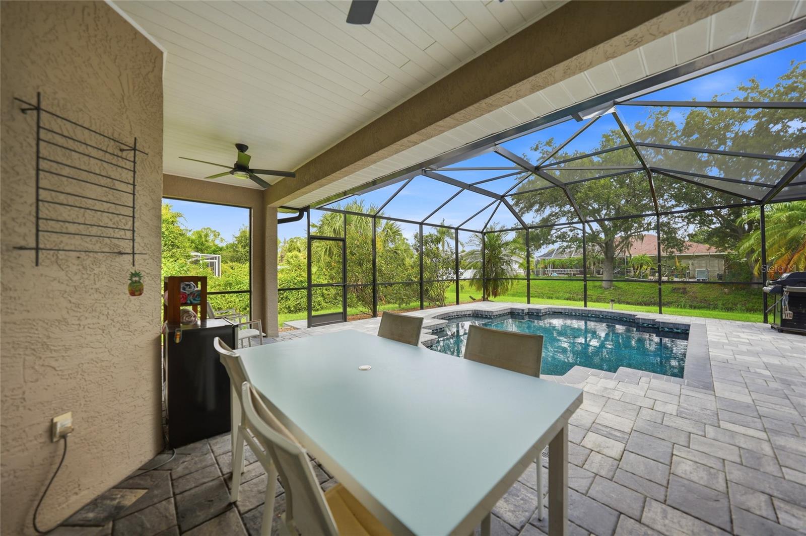 2880 VOGLER LN — photo 30
