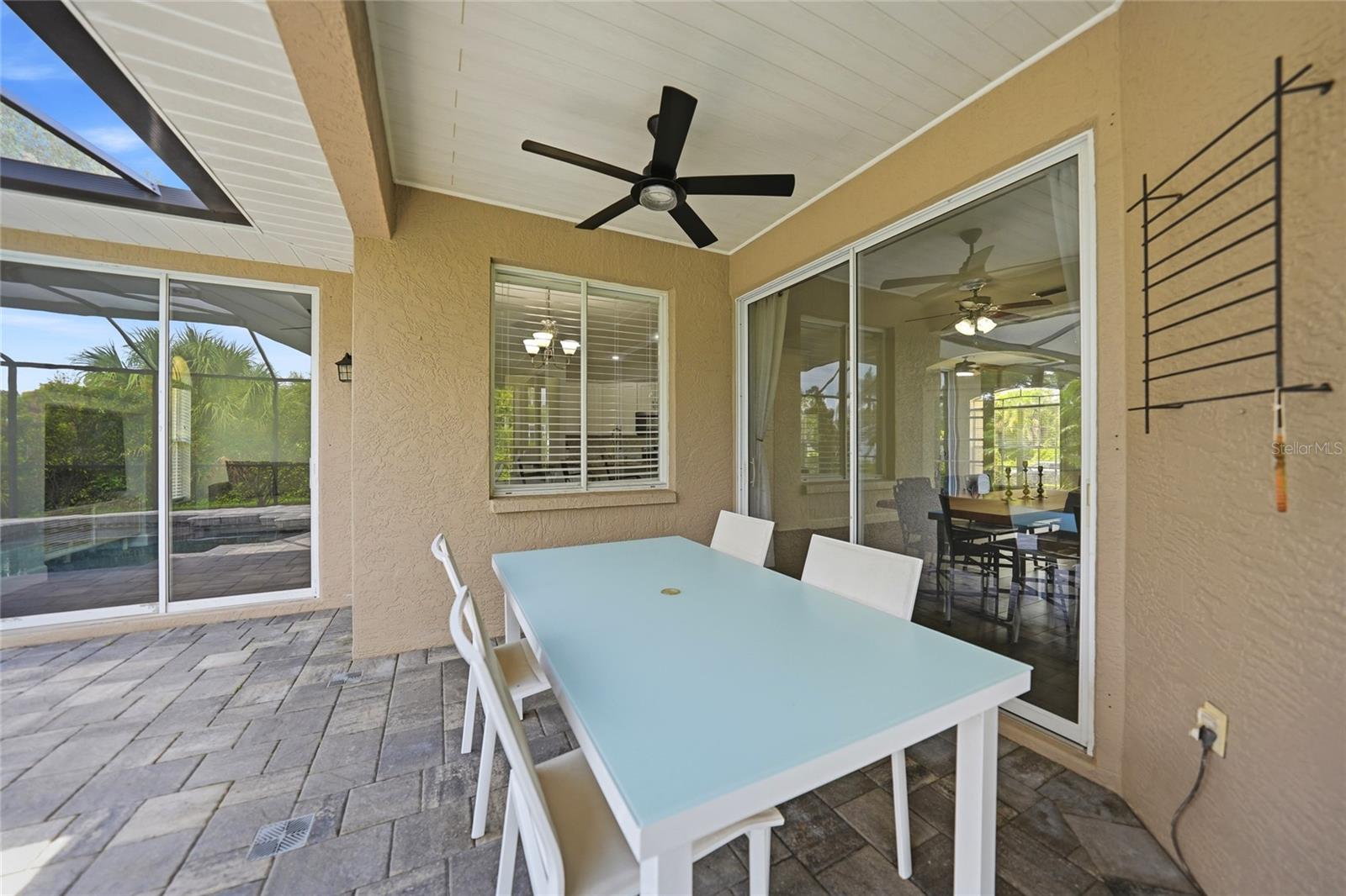 2880 VOGLER LN — photo 32