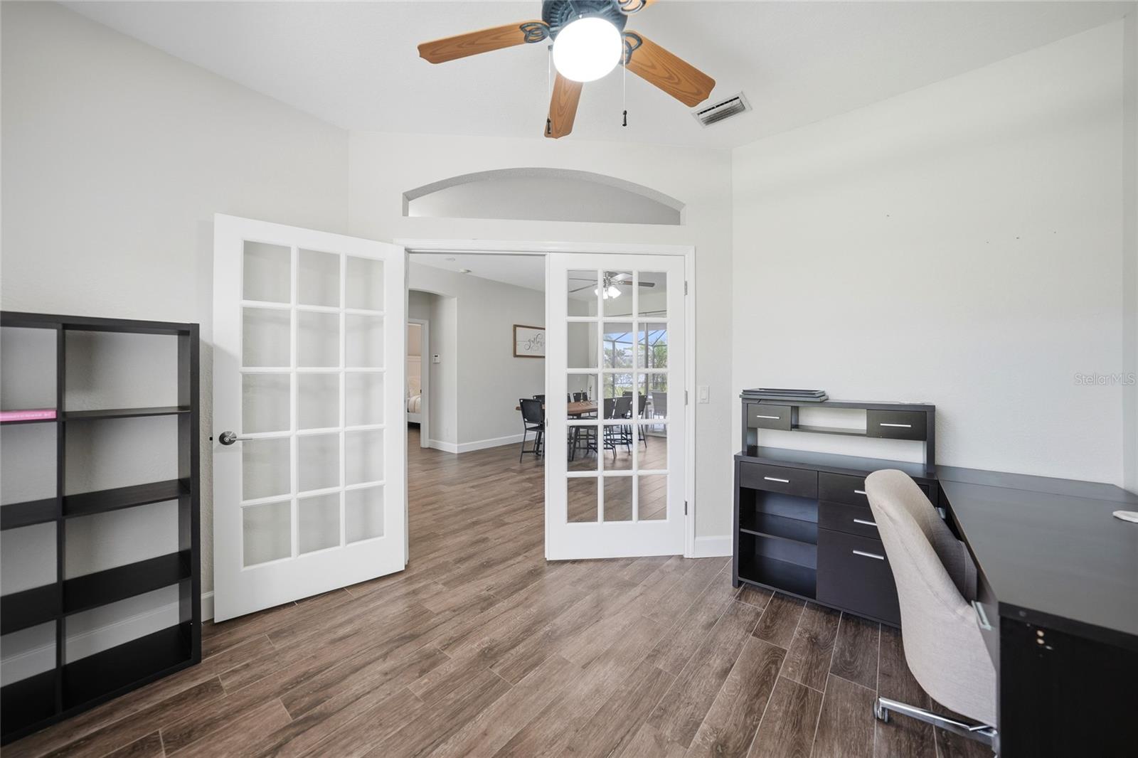 2880 VOGLER LN — photo 29