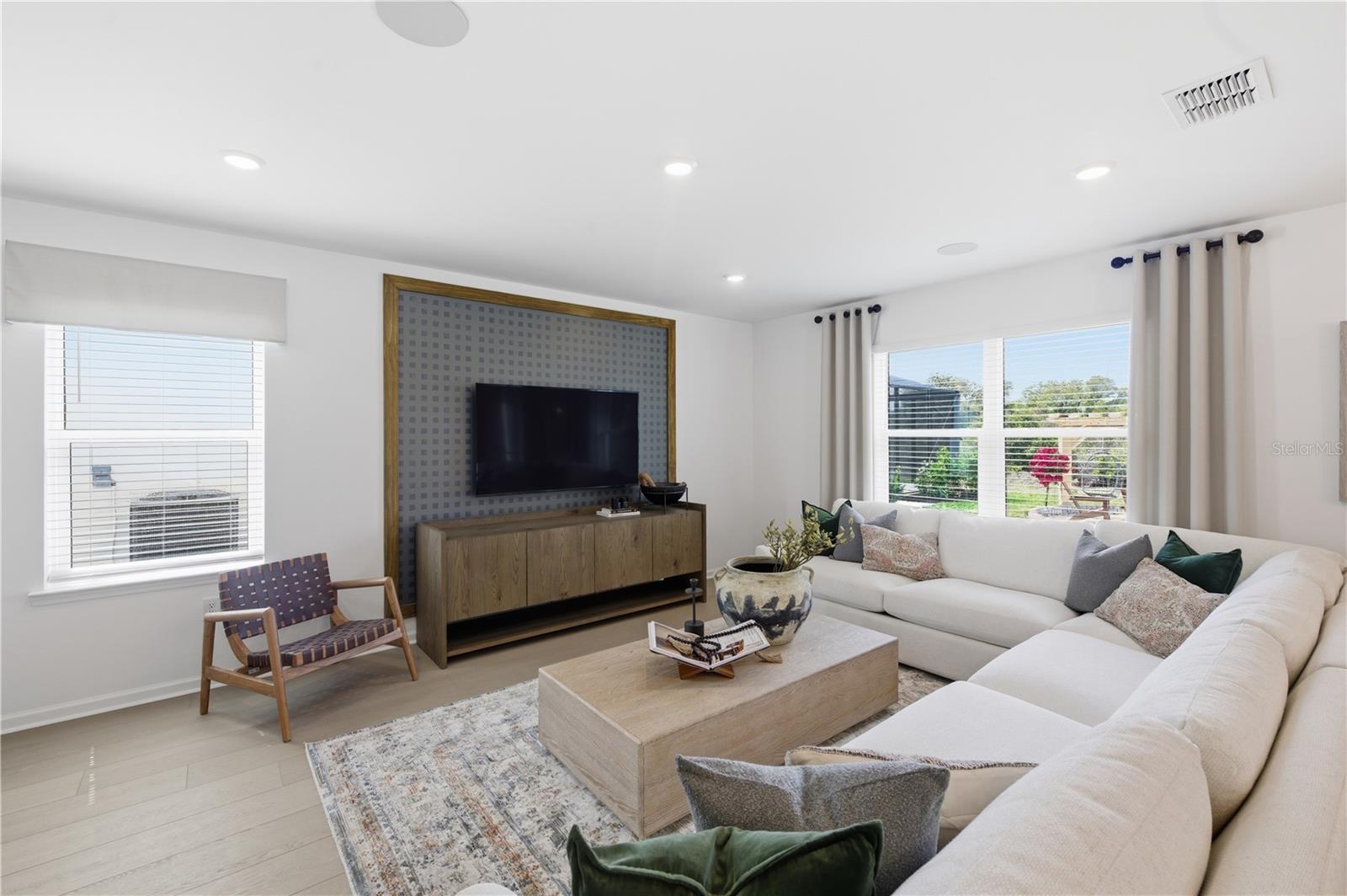 805 BALLEBY TRL — photo 6