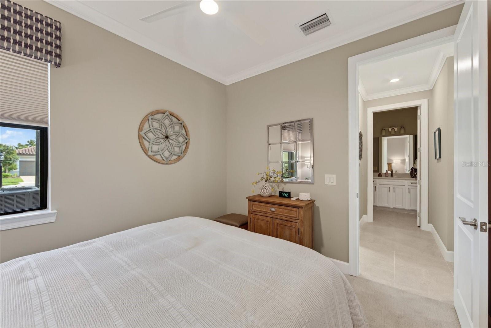 7653 SUMMERLAND CV — photo 21