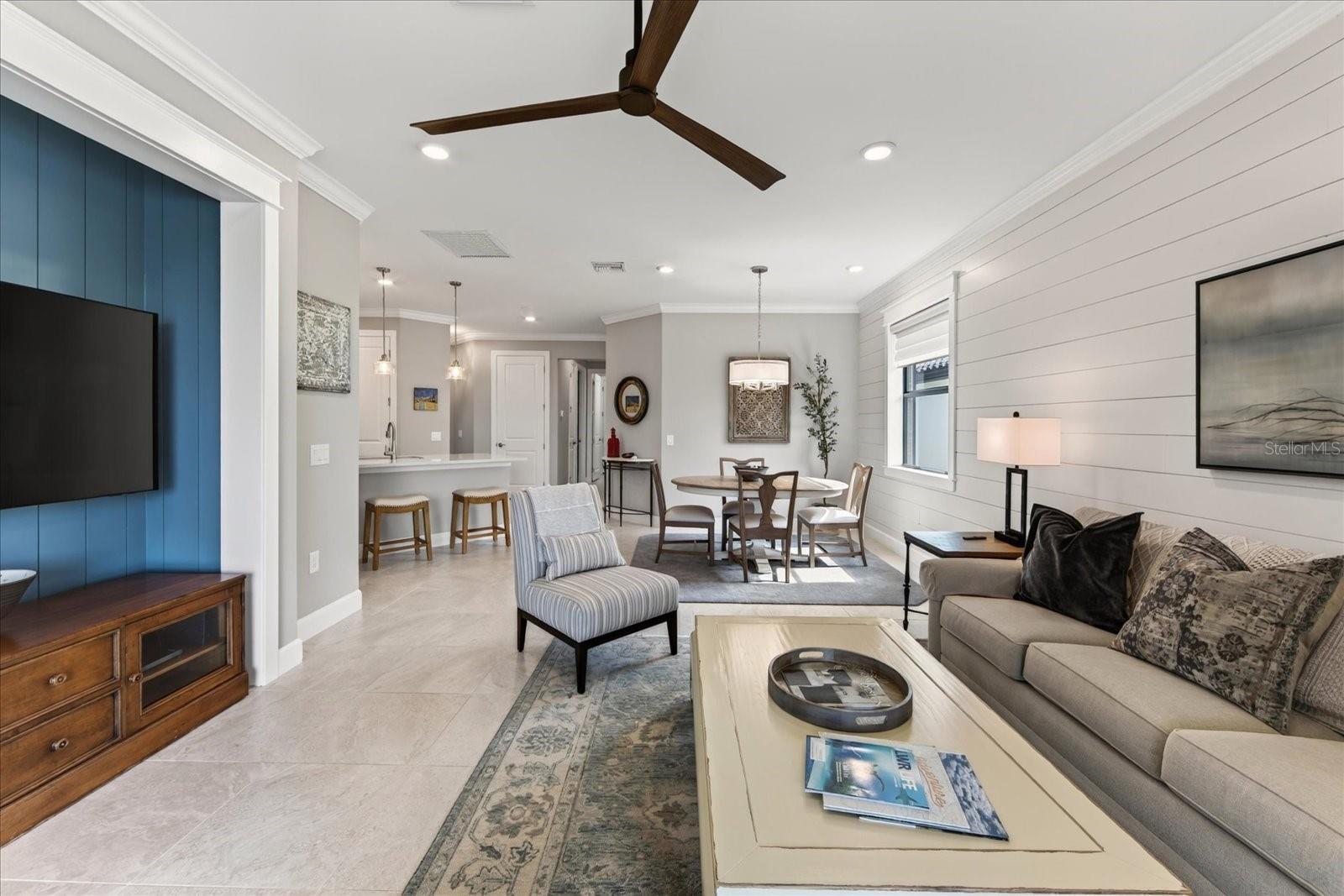 7653 SUMMERLAND CV — photo 15