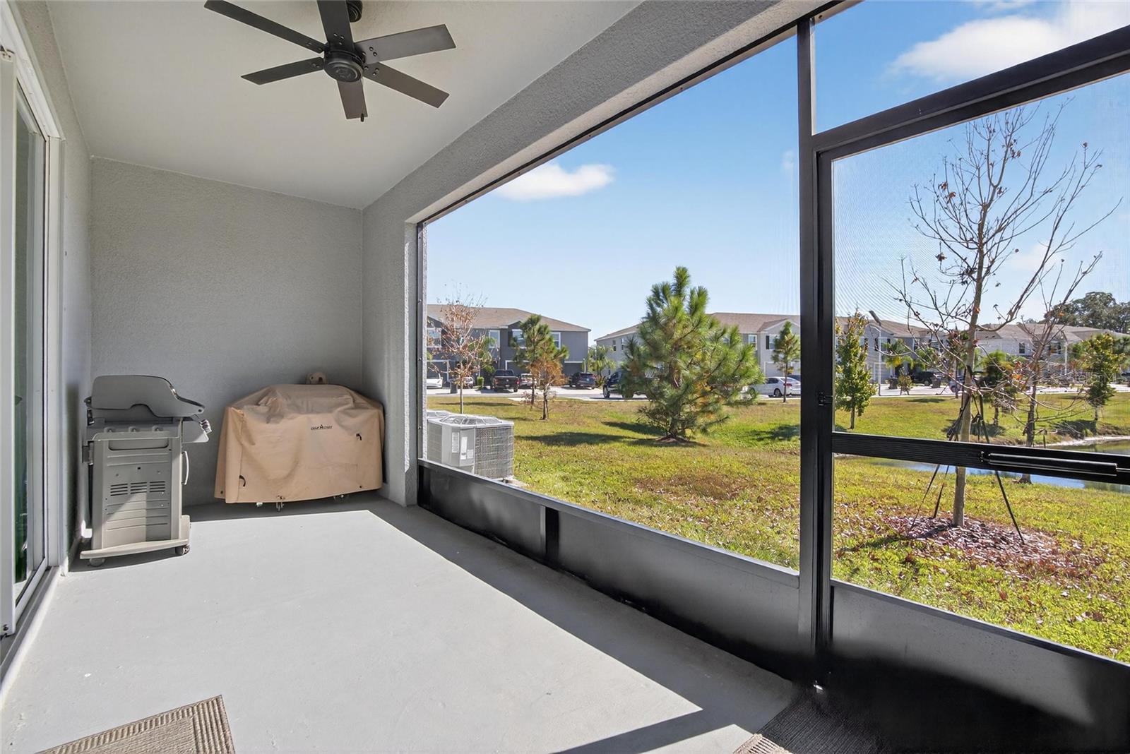 5055 CAPTAIN DAVIS DR — photo 40