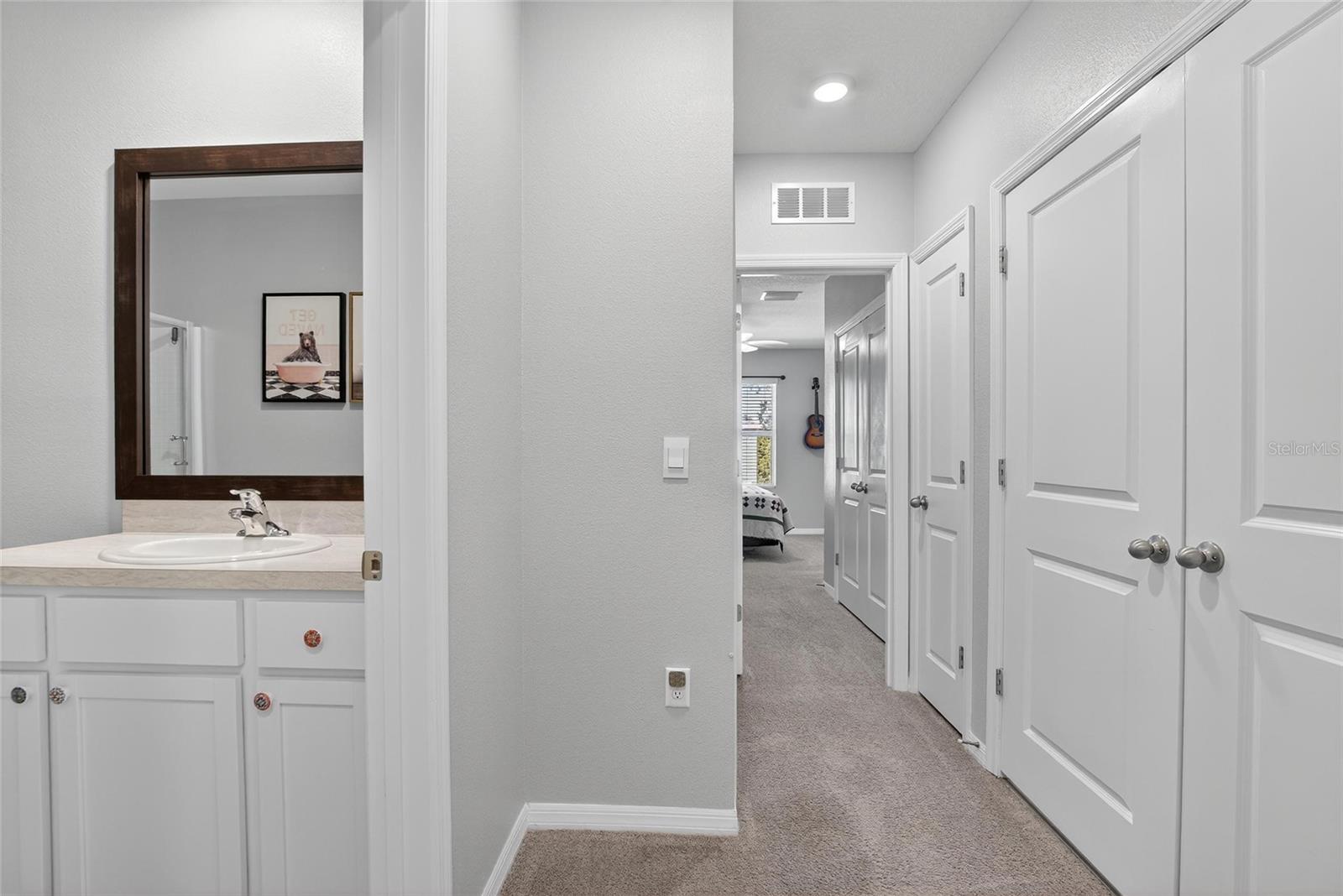 5055 CAPTAIN DAVIS DR — photo 27