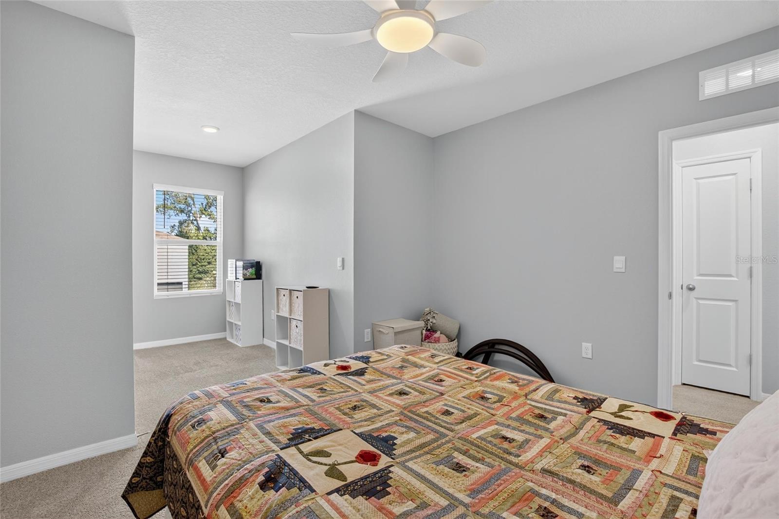 5055 CAPTAIN DAVIS DR — photo 32