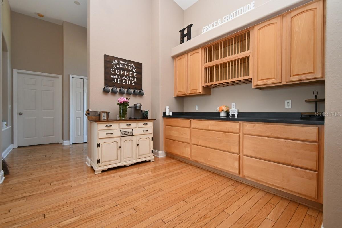 12106 PALM ST — photo 9