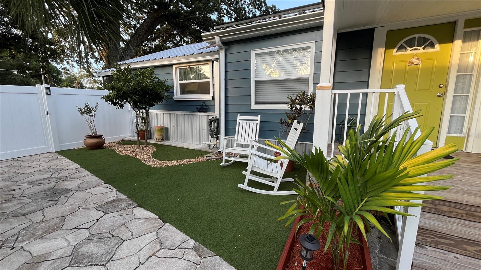 2301 W IDLEWILD AVE — photo 3