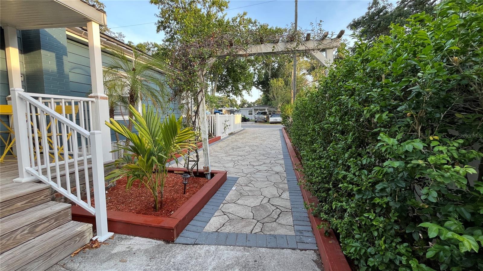 2301 W IDLEWILD AVE — photo 4