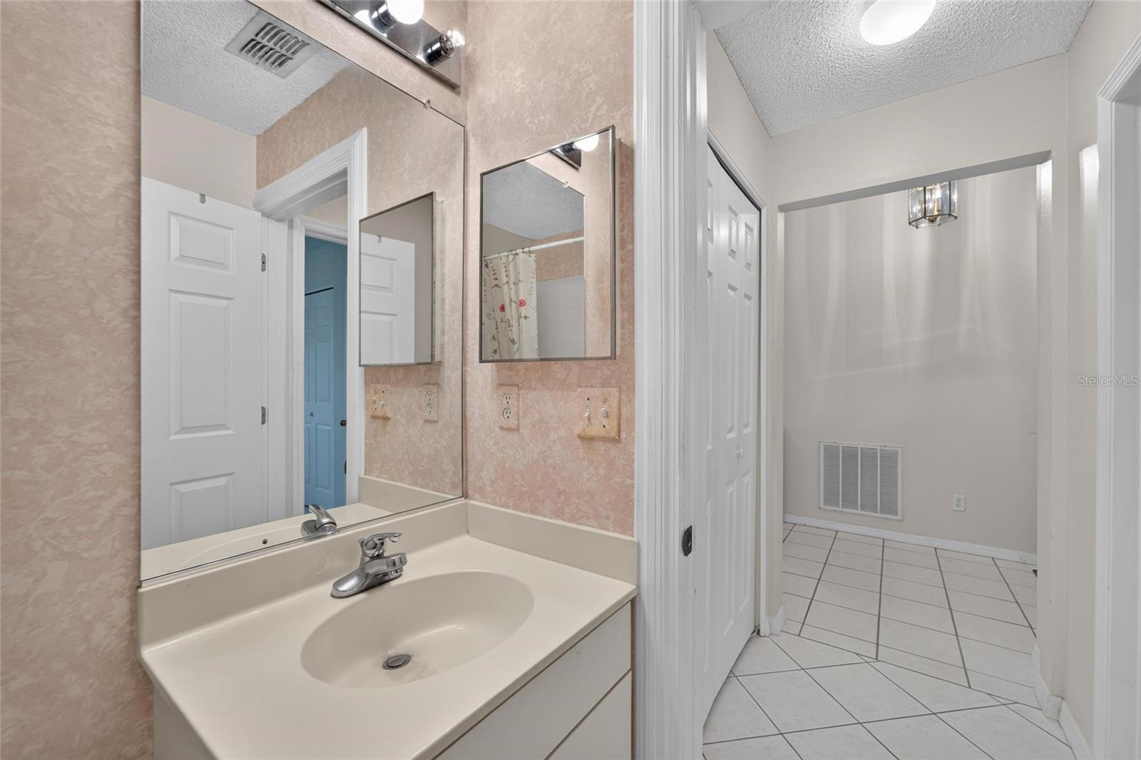 1023 MCDANIEL ST #139 — photo 29
