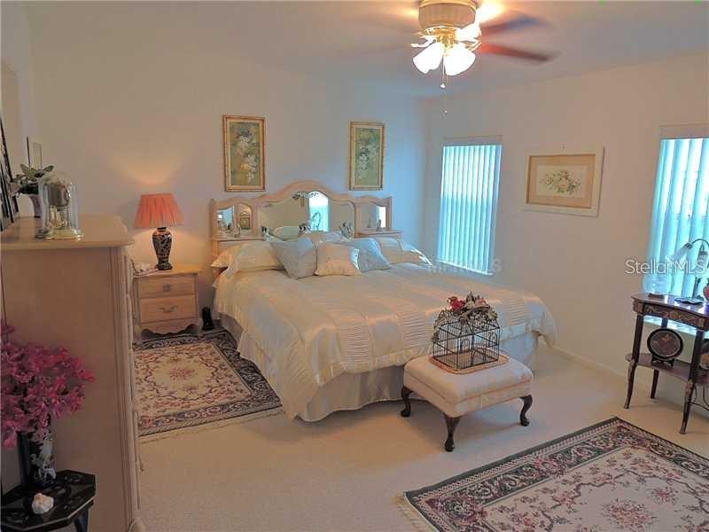 37535 NEW HORIZONS BLVD — photo 13