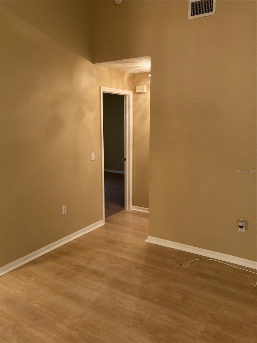 1327 TOLLBRIDGE CT — photo 19