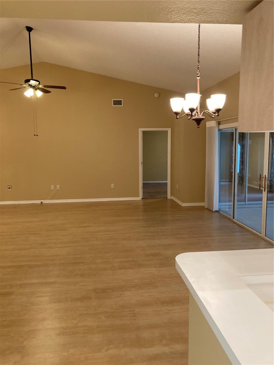 1327 TOLLBRIDGE CT — photo 6
