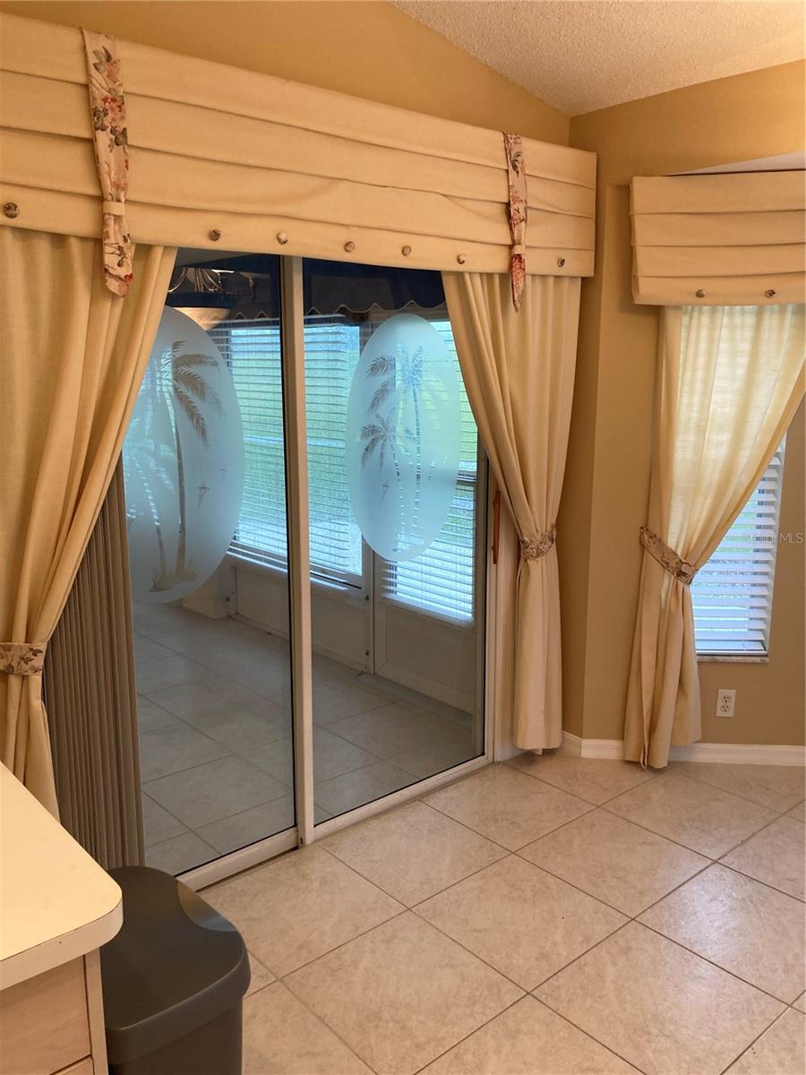 1327 TOLLBRIDGE CT — photo 10