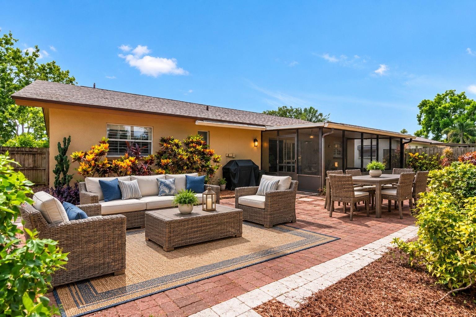1150 BROOK DR W — photo 41