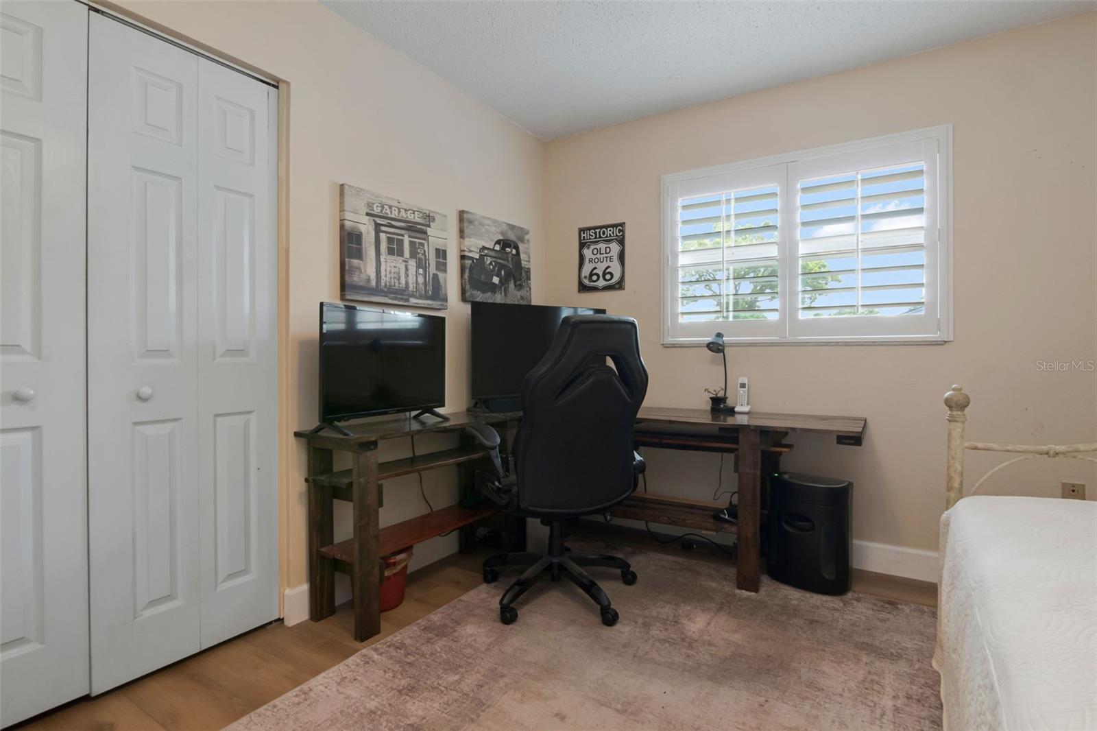 1150 BROOK DR W — photo 29