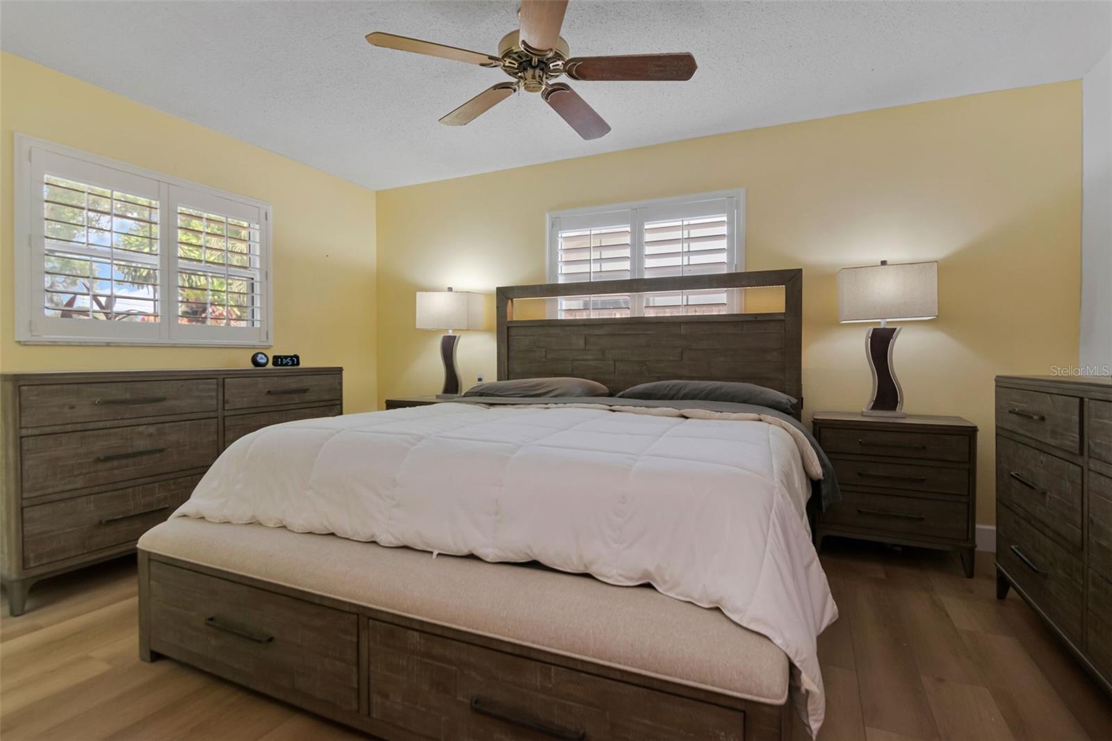 1150 BROOK DR W — photo 24