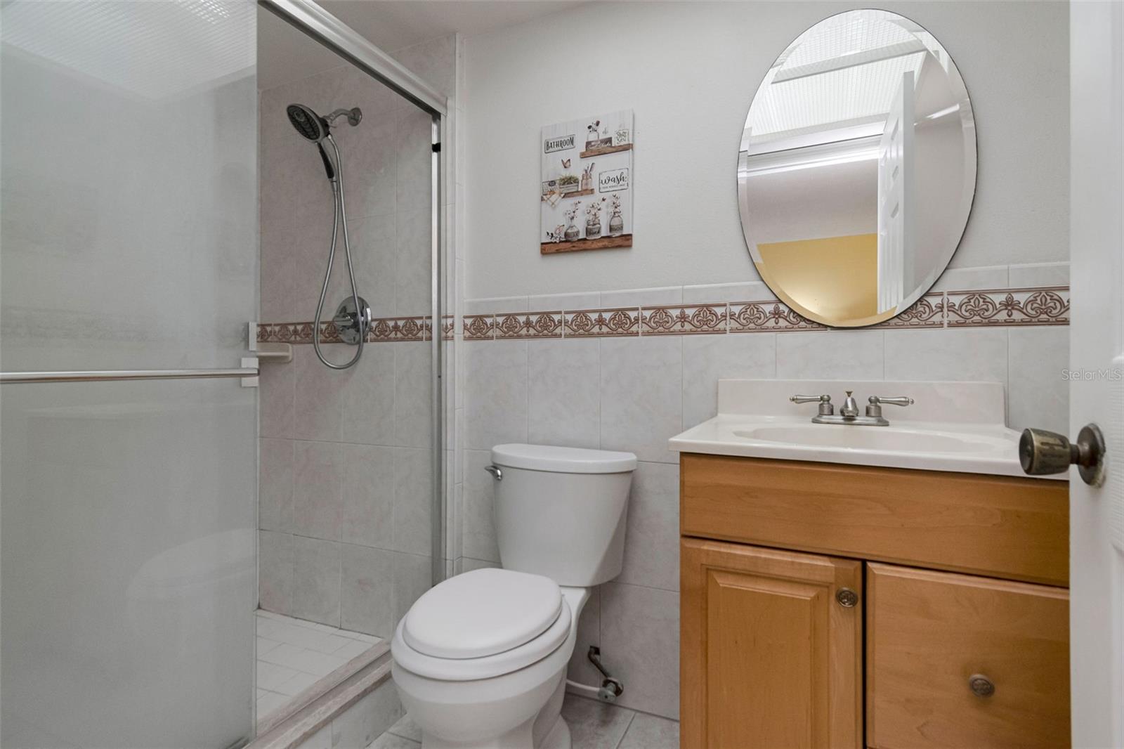 1150 BROOK DR W — photo 26