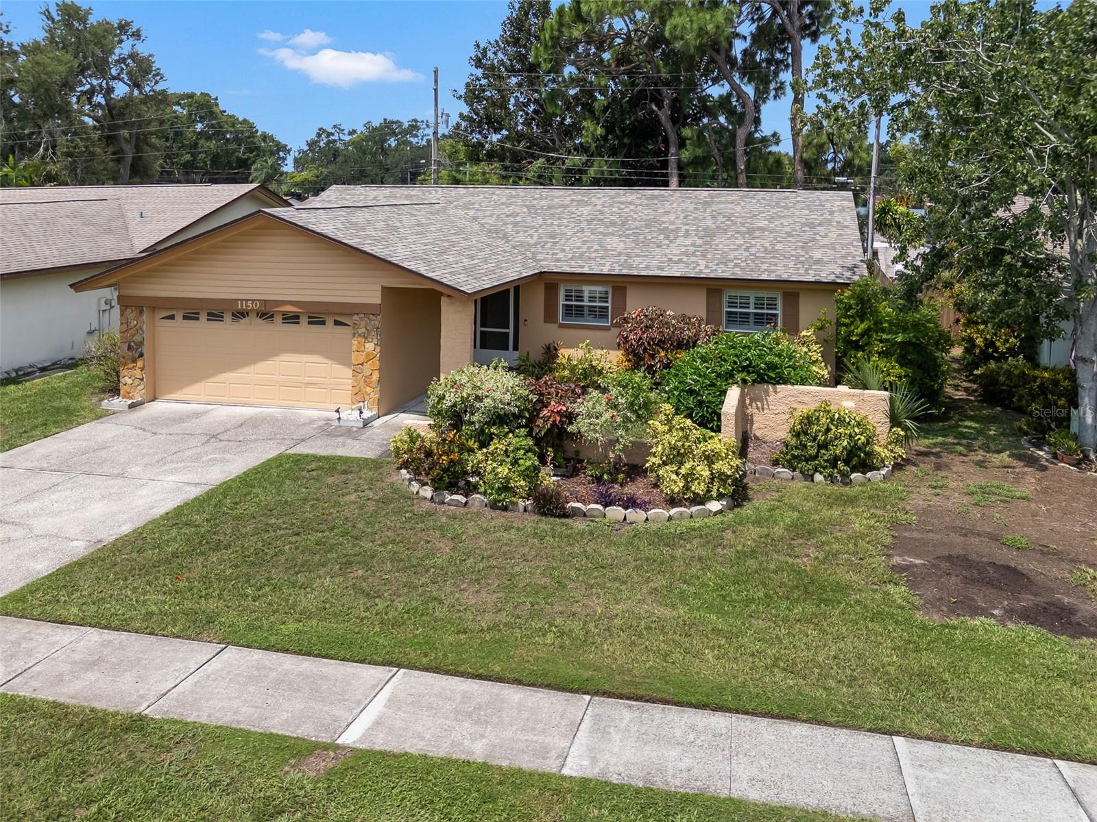 1150 BROOK DR W — photo 51